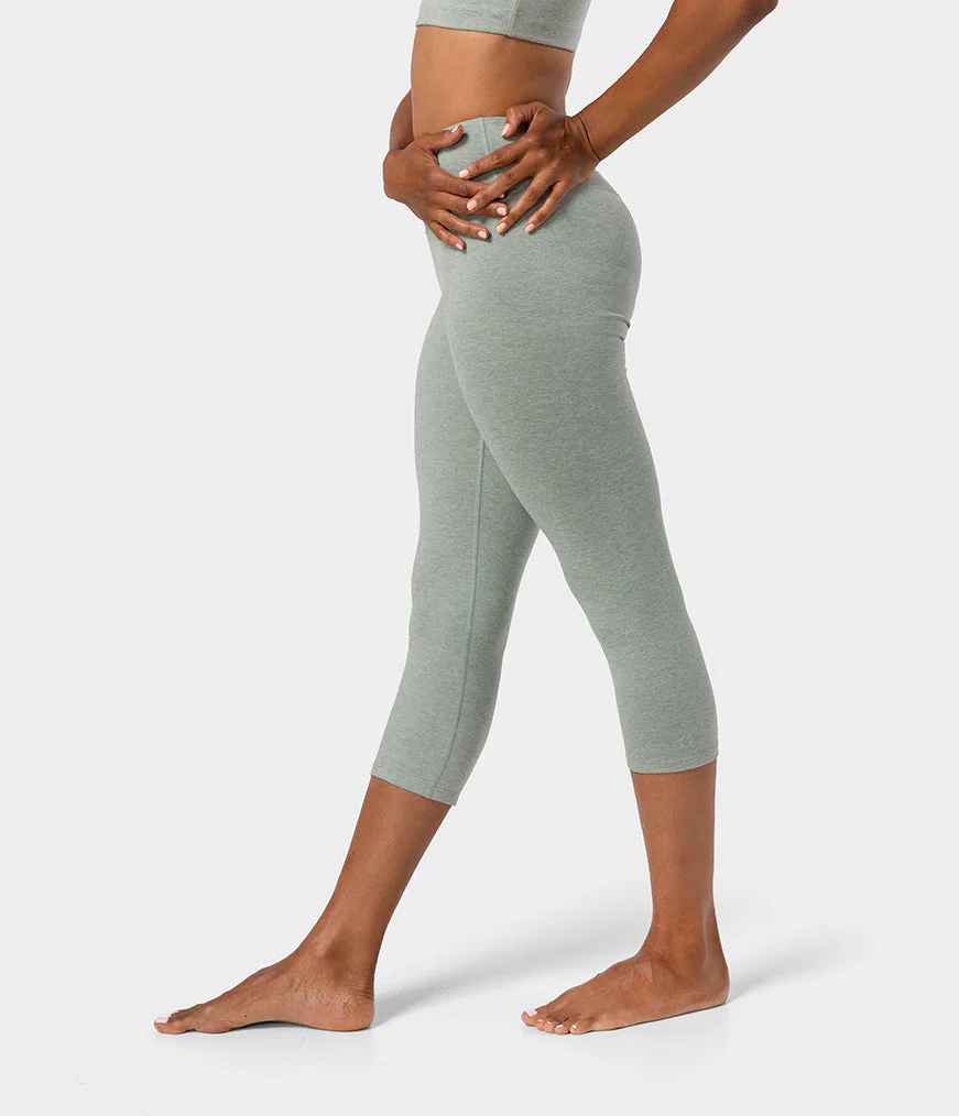 Dhara Capri Legging - Image 16