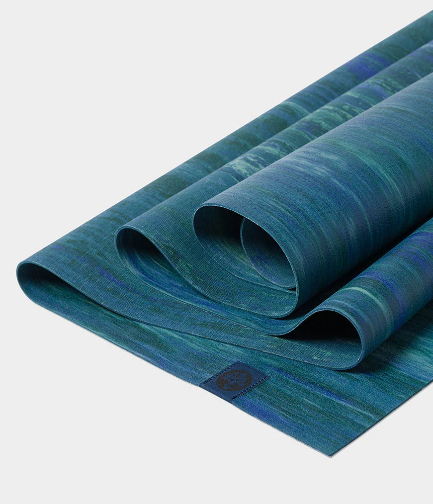 eKO® Superlite Travel Yoga Mat 1.5mm - Image 8