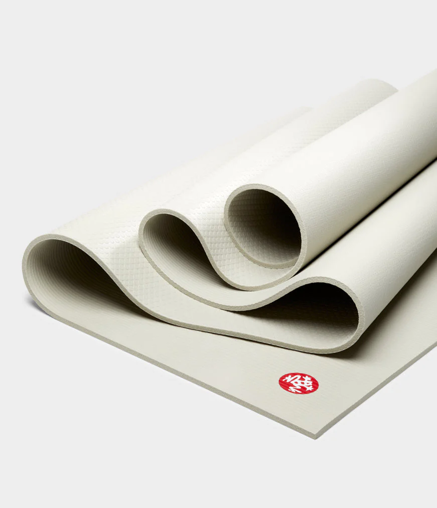 Manduka PRO™ Yoga Mat 6mm - Image 10