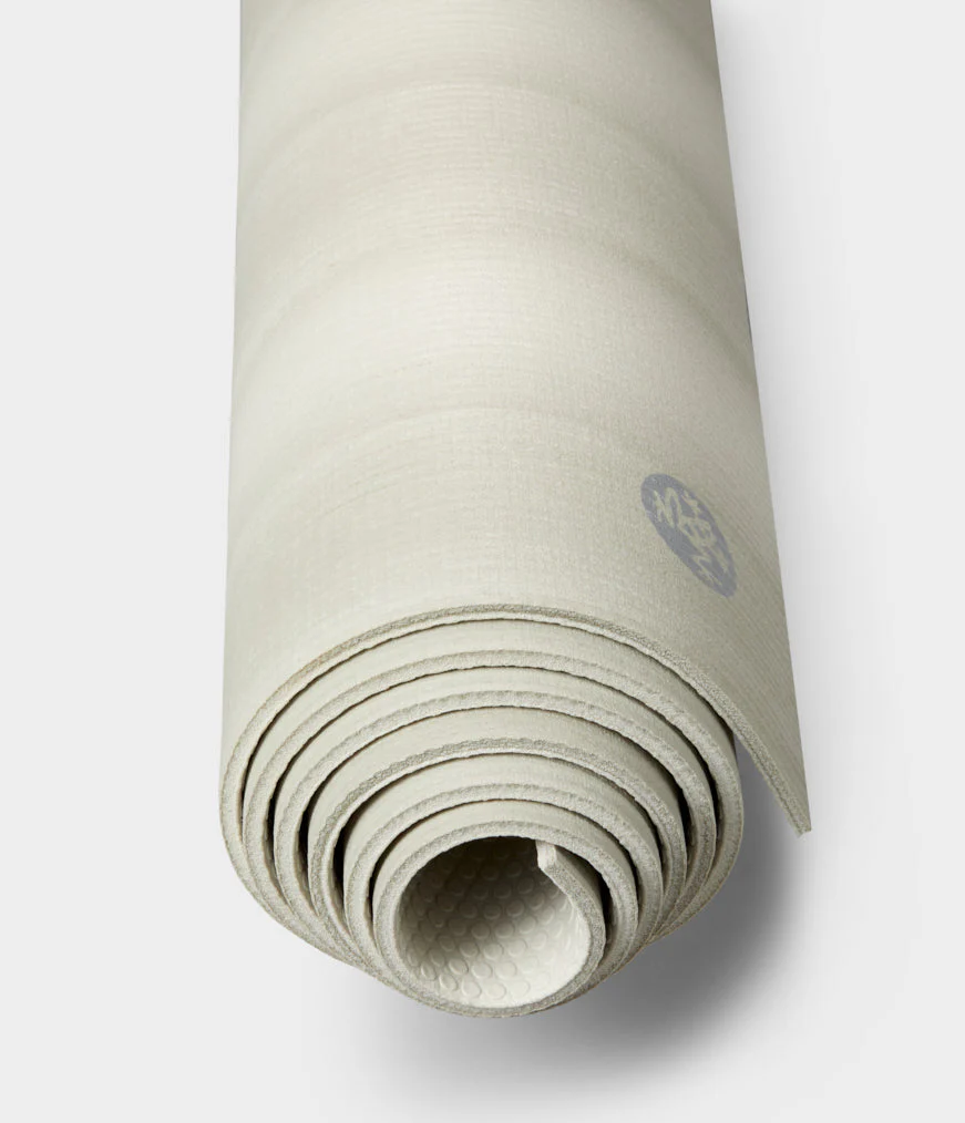 Manduka PRO™ Yoga Mat 6mm - Image 13