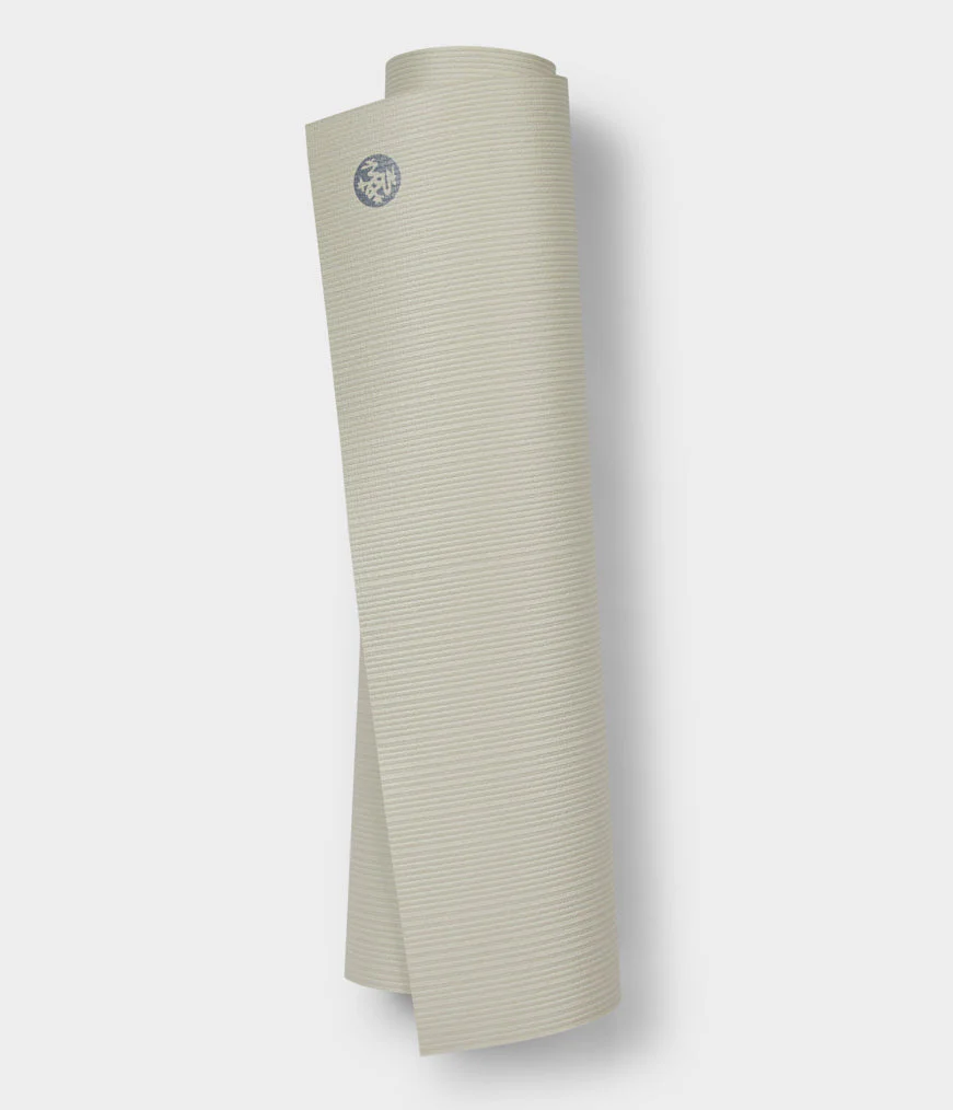 Manduka PRO™ Yoga Mat 6mm - Image 20