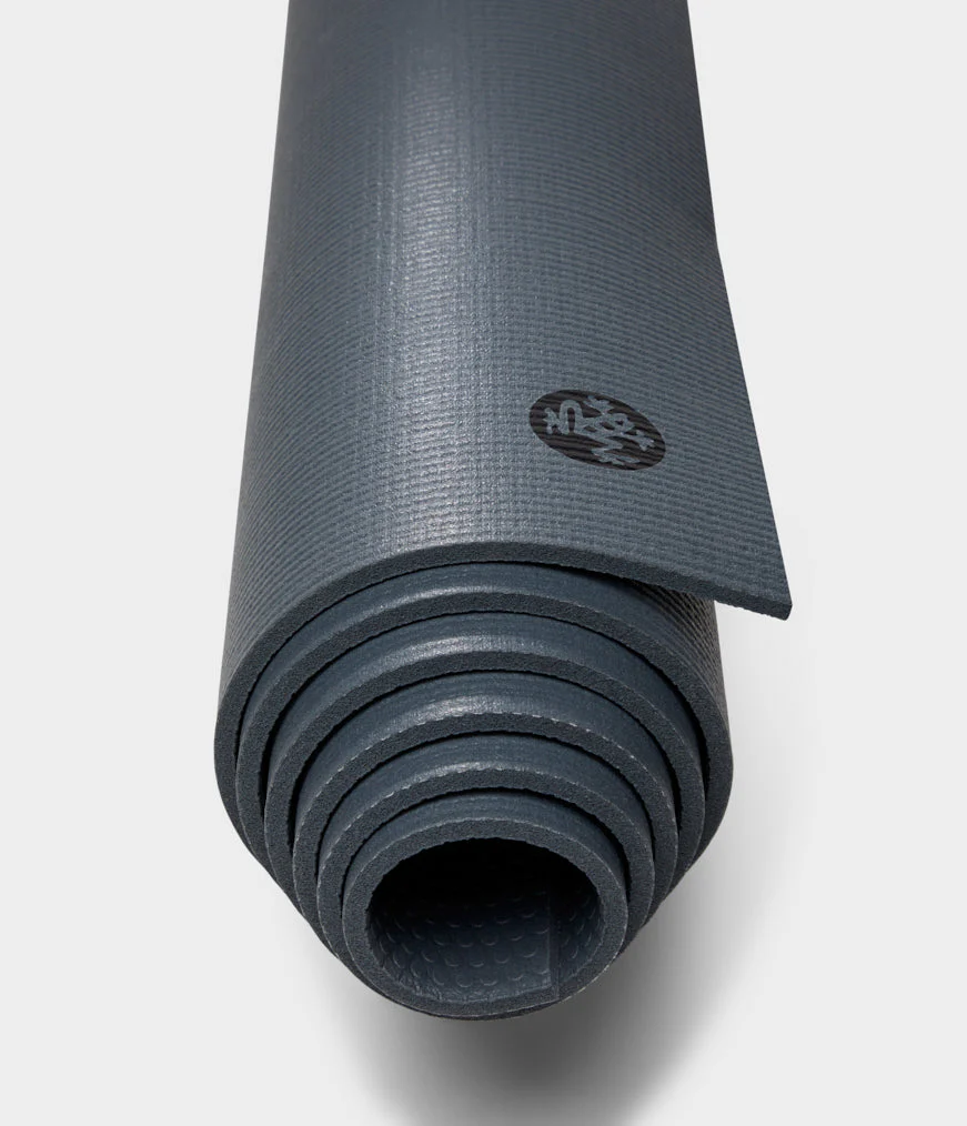 Manduka PRO™ Yoga Mat 6mm - Image 51