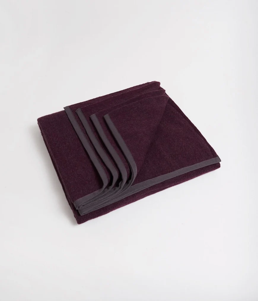 Recycled Wool Blanket - Image 9